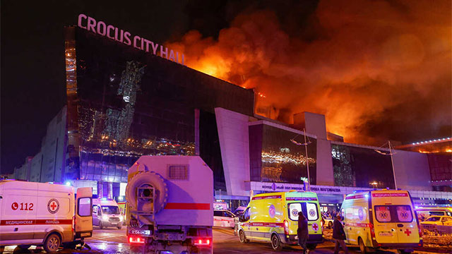 Επίθεση στην αίθουσα συναυλιών της Μόσχας σκοτώνει τουλάχιστον 40